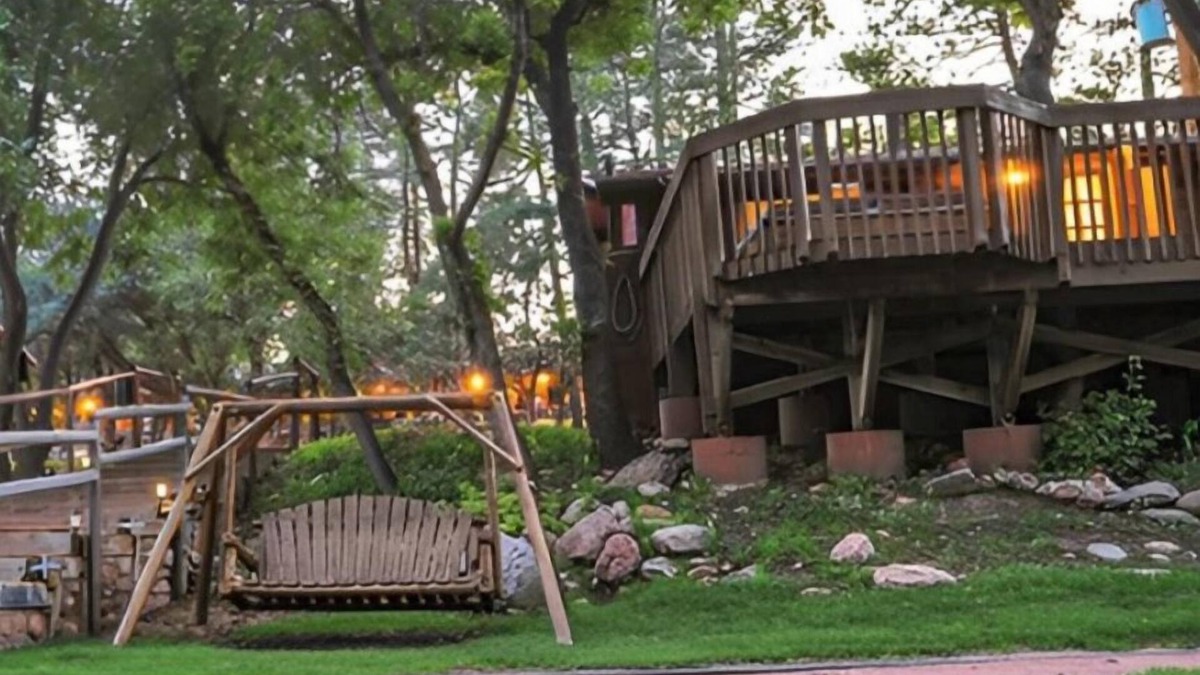 Kohls Ranch Condo | Kohl`s Ranch 1 Bedroom · Ponderosa Pine Forest, Arizona.nOne Bedroom Suite.
