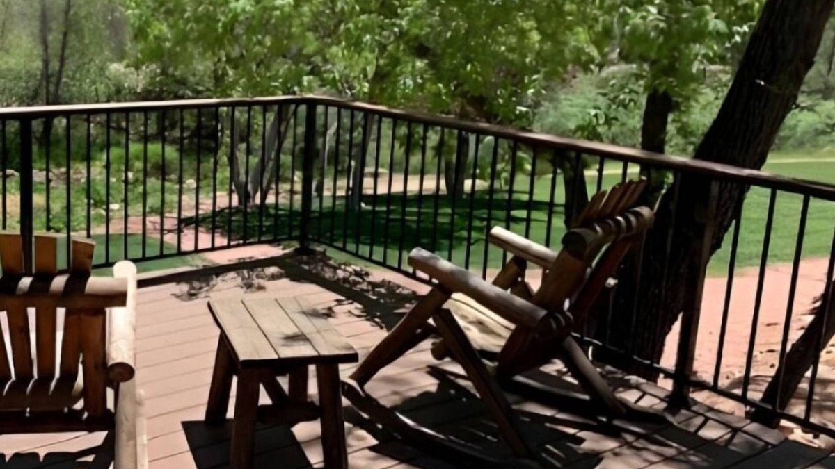 Kohls Ranch Apartment | Kohls Ranch Studio · Arizona forest escape! Studio Suite.