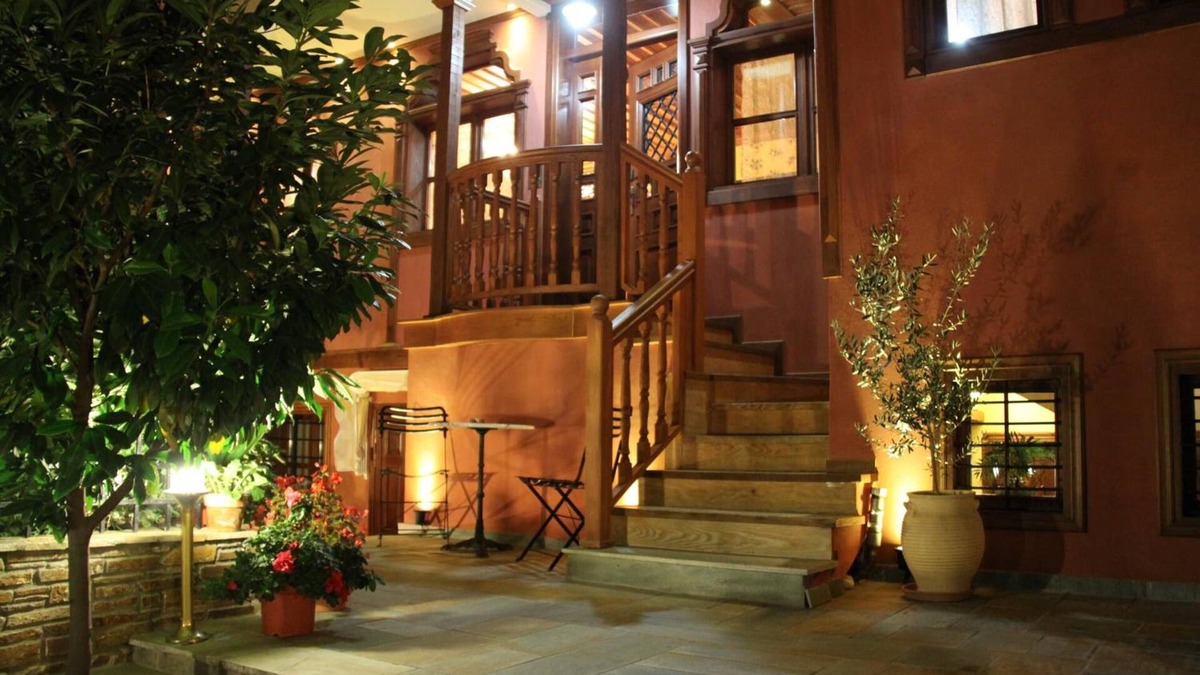 Veroia Hotel | Kokkino Spiti Boutique Hotel