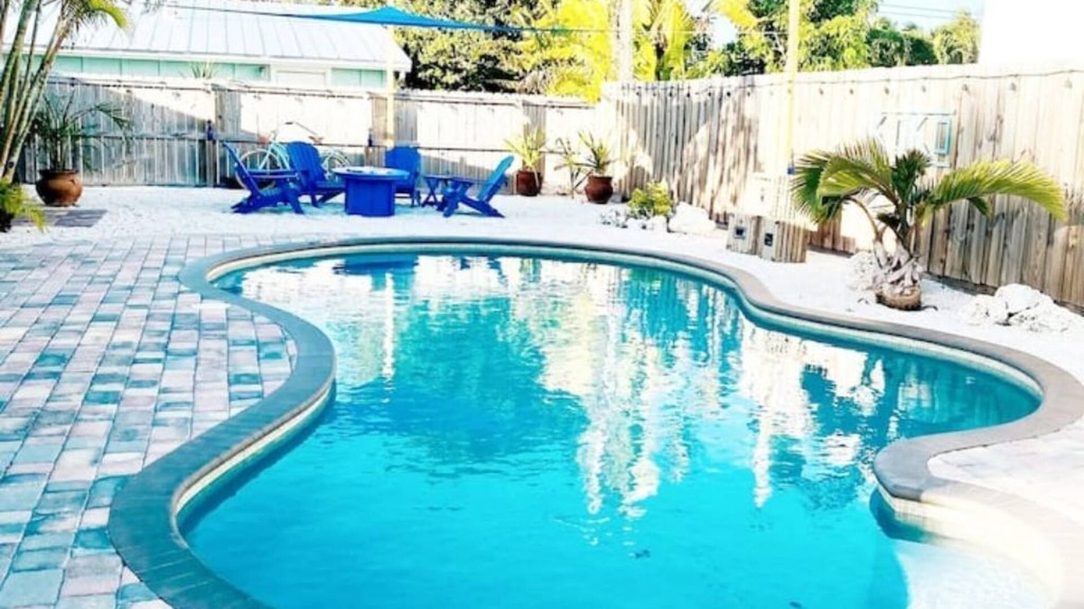 Largo Sound Village House | Koko Key, Private, Heated Pool, Great Location