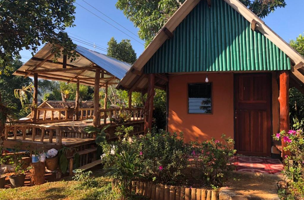 Mok Cham Pae House | Kola Homestay, Pang Ung, Mae Hong Son ลุงกอละ โฮมสเตย์ ปางอุ๋ง