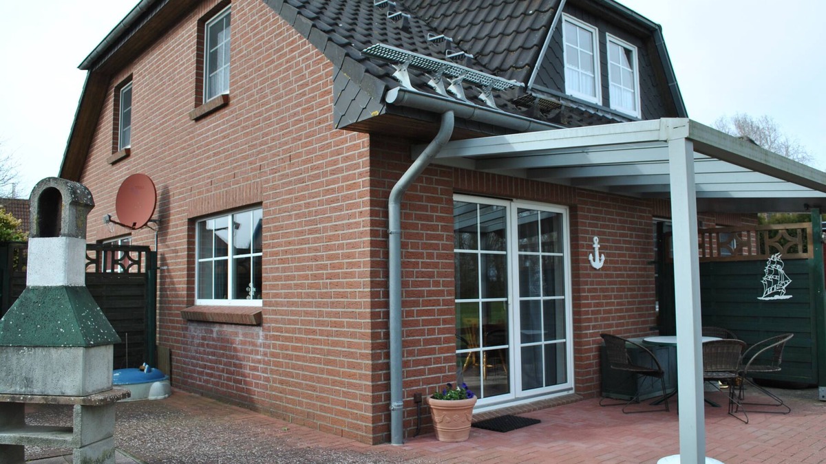 Norderteil House | Komfortables, Helles Steinhaus mit Überdachter Terrasse