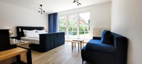 Cospeda Apartment | KOMM - Terrasse- Parkplatz- Küche- Boxspringbett