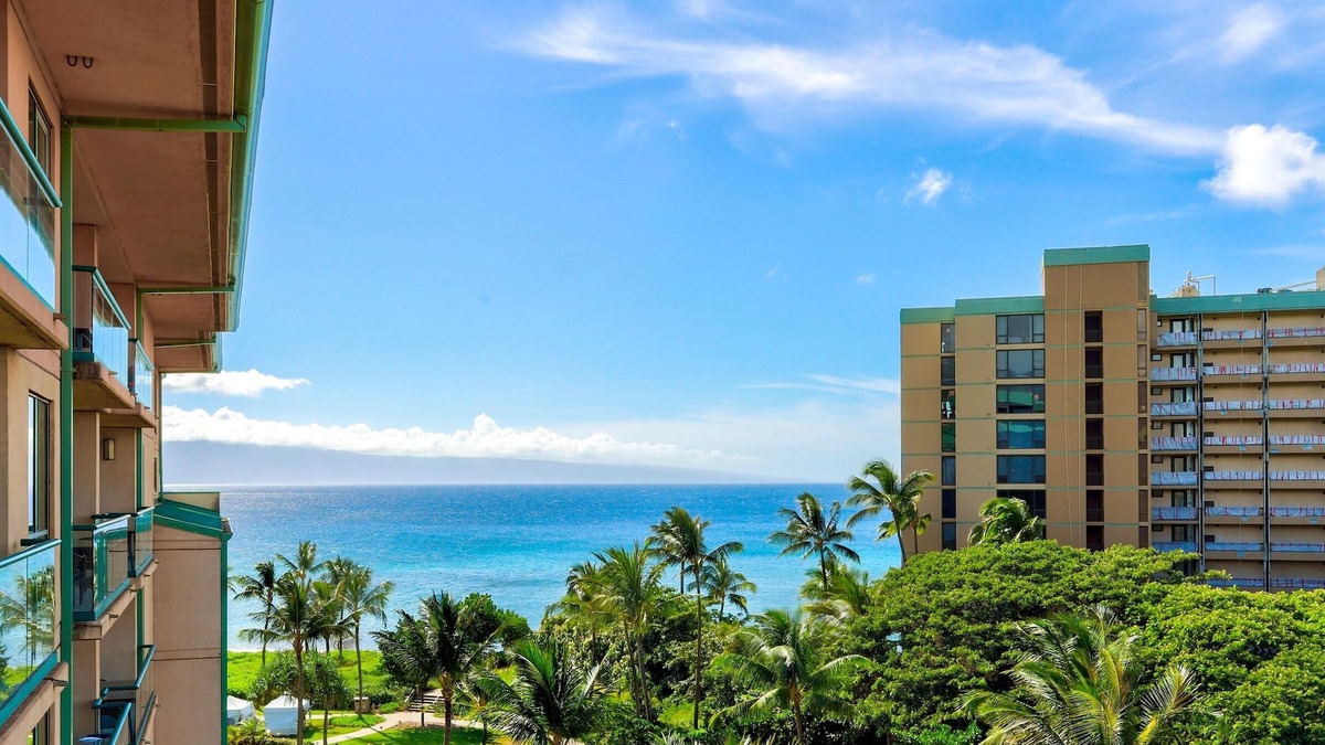 Honokowai Condo | Konea 642: Upgraded 2-Bedroom Honua Kai Condo with Ocean Views & Private Lanai