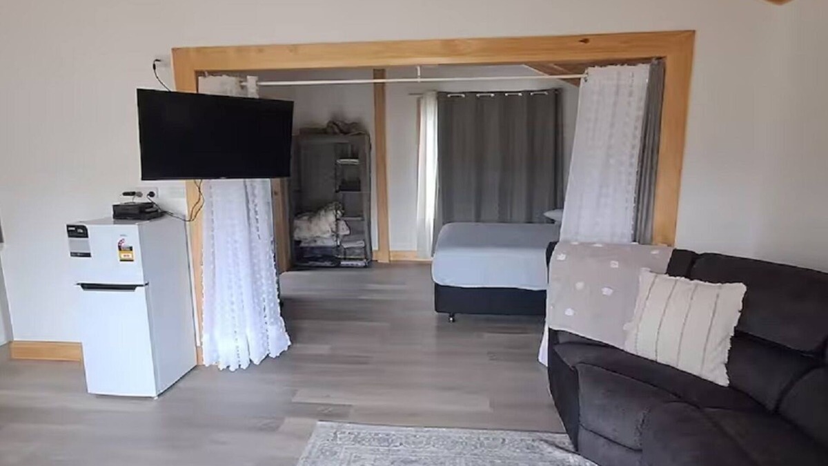 Meander Cabin | Kookaburra's Rest