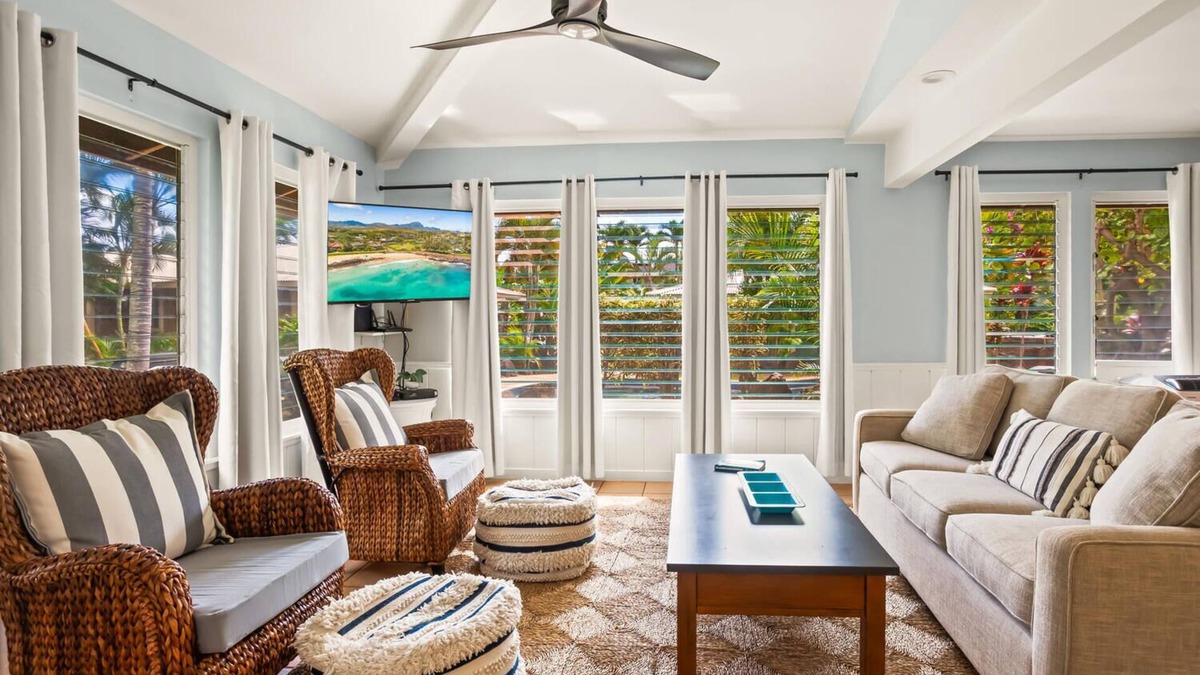 Poipu House | koolkondo Hula Bungalow with Pool by the beach