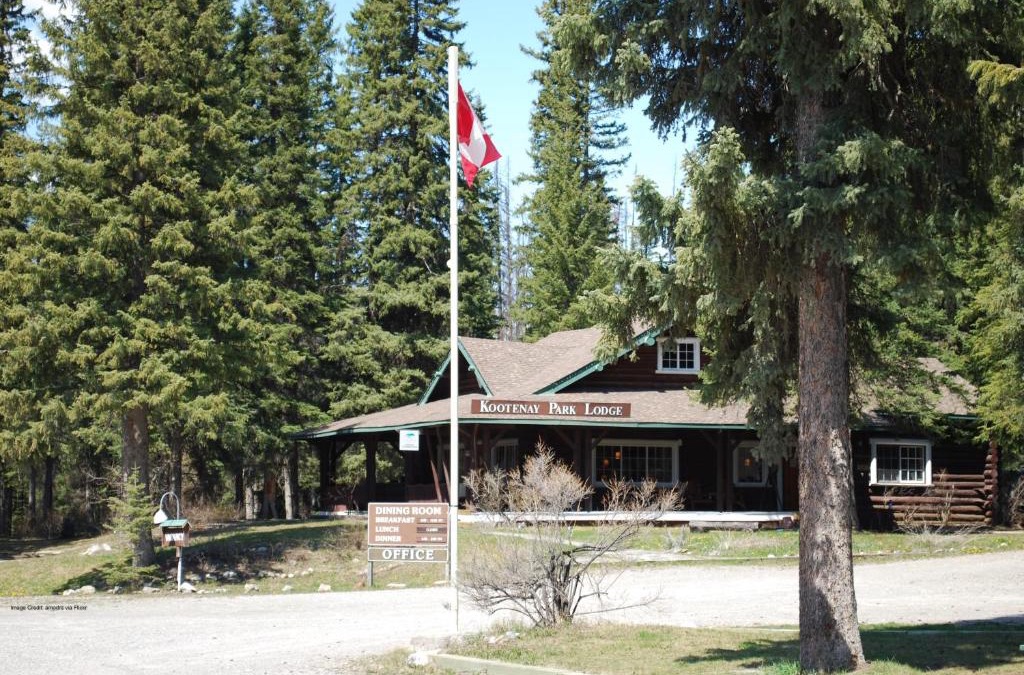 East Kootenay Cabin | Kootenay Park Lodge