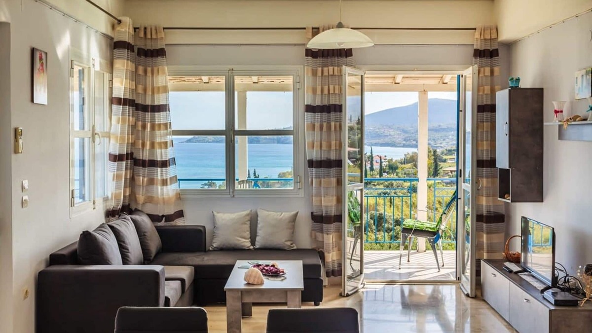 Koroni Apartment | Koroni Seaview Retreat - Summer Romantic Escape