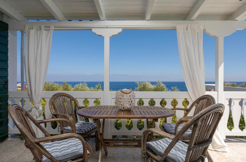 Varvara House | Kostas Cottages
