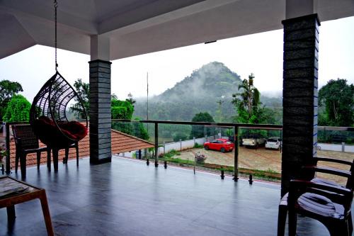 Samse House | Kotibetta Homestay - Mountains View, River & Trek