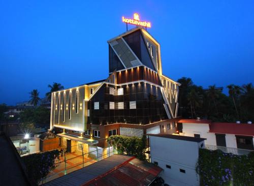 Thrippunithura Hotel | Kottavathil Hotel