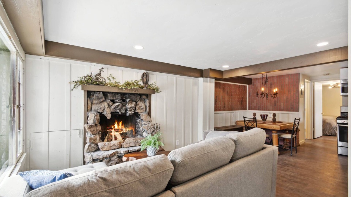 Allenspark Cabin | Kozy Cabin Summary: N