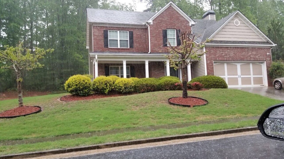 Covington House | Kozy Home Away From Home mins from VD Tours , Film, Corps & Major Attractions