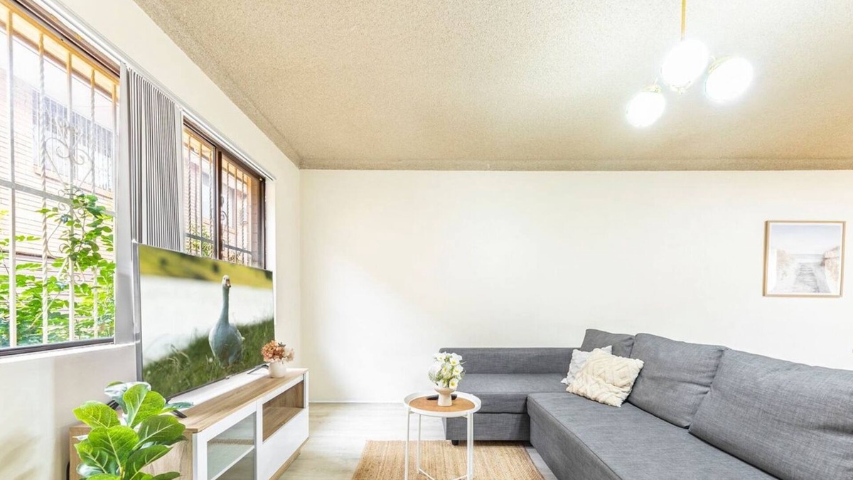 Cabramatta House | KozyGuru | Cabramatta | Spacious 3BR Townhouse