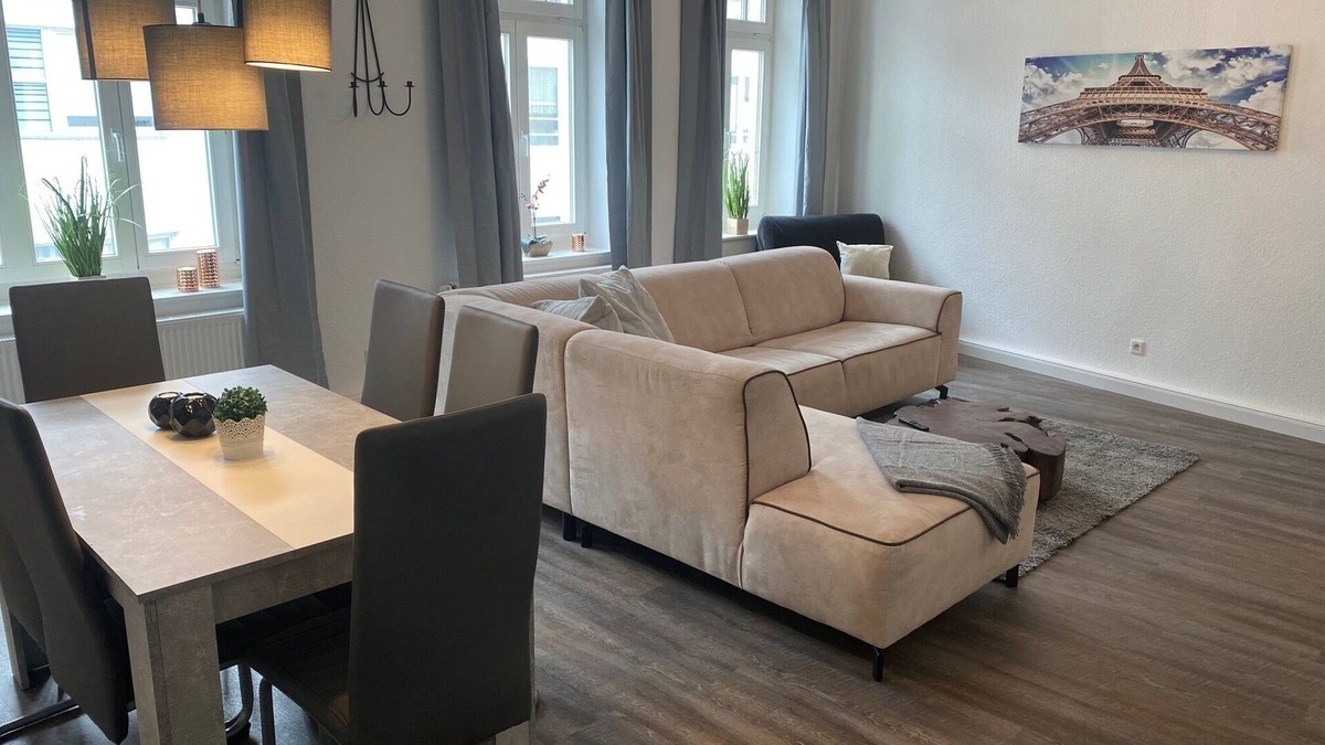 Rostock Apartment | KRABBENNEST Holiday apartment, quiet and family-friendly