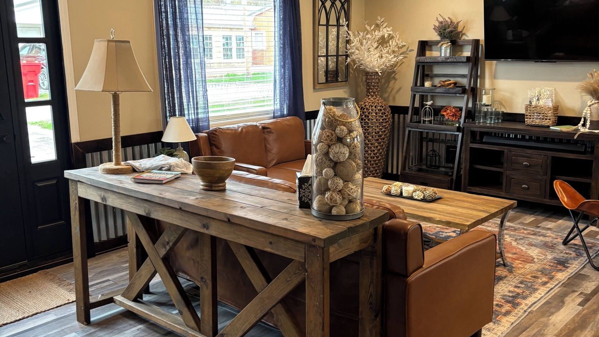 Bass Lake Cottage | Krueger’s cottage with Lake Acess. Newly remodeled.