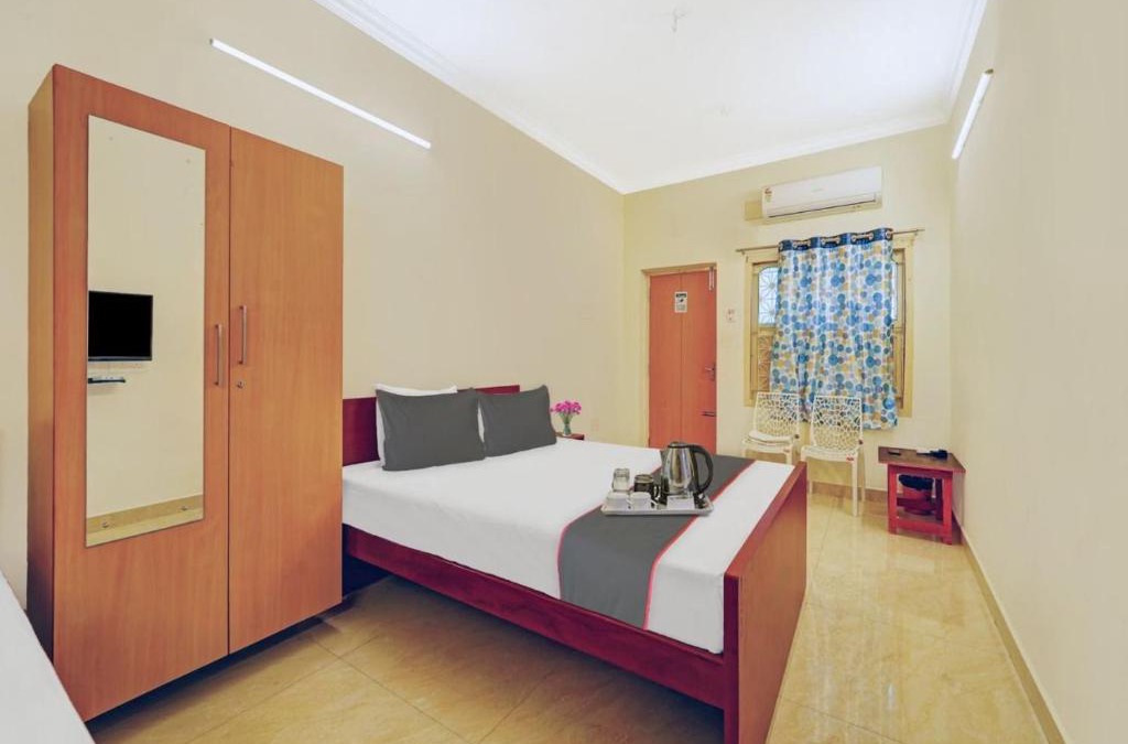 Nanganallur Hotel | KS RESIDENCY