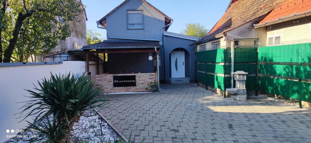 Slavonski Brod Apartment | Kuća Barbara