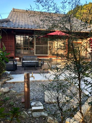 Tanabe House | Kumano Winery Guest House