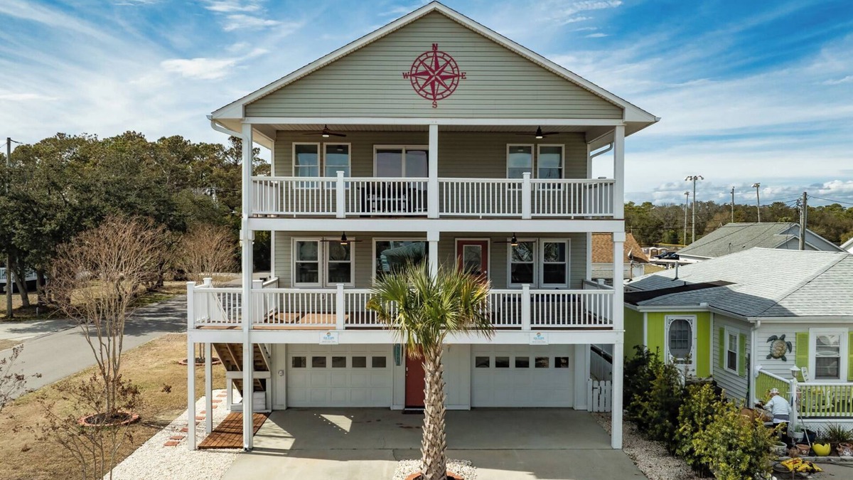 Carolina Beach House | Kure Beach Retreat |Walk to Beach & Family Activities