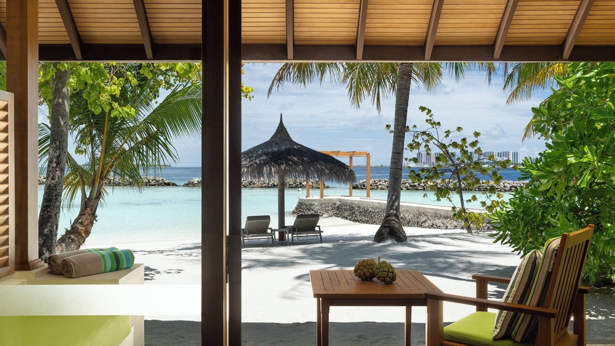 Vihamanafushi Resort | Kurumba Maldives