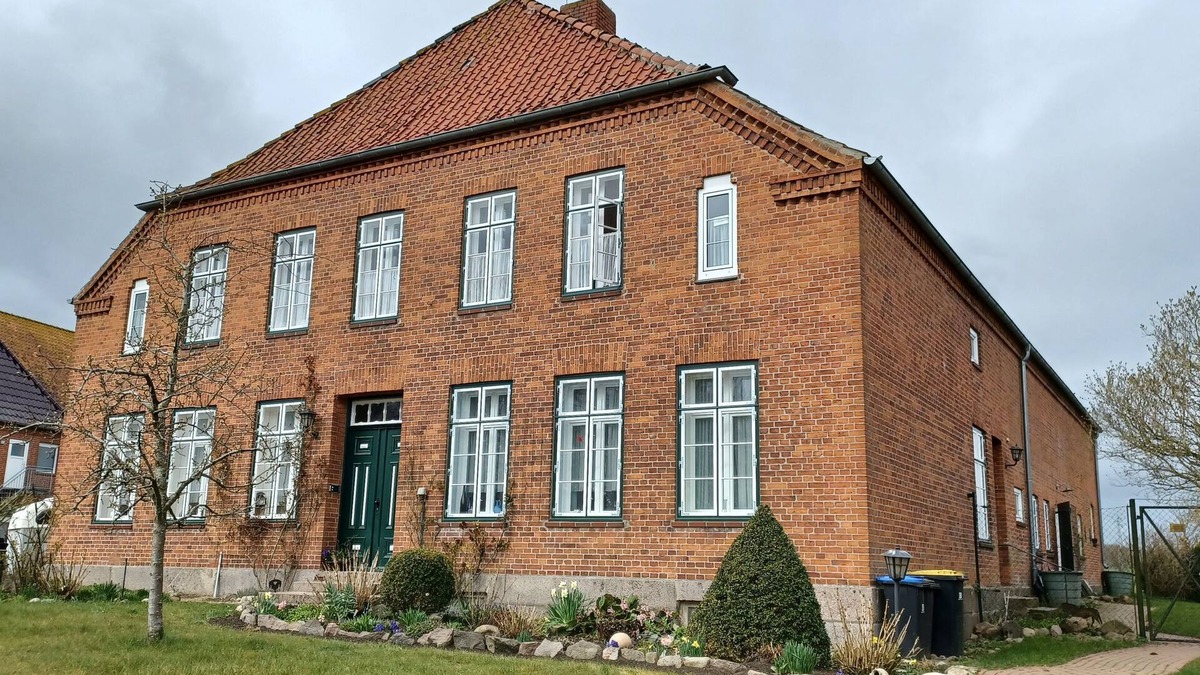 Gleschendorf Apartment | Kutscherstube - 2-raum-fewo mit Terrasse