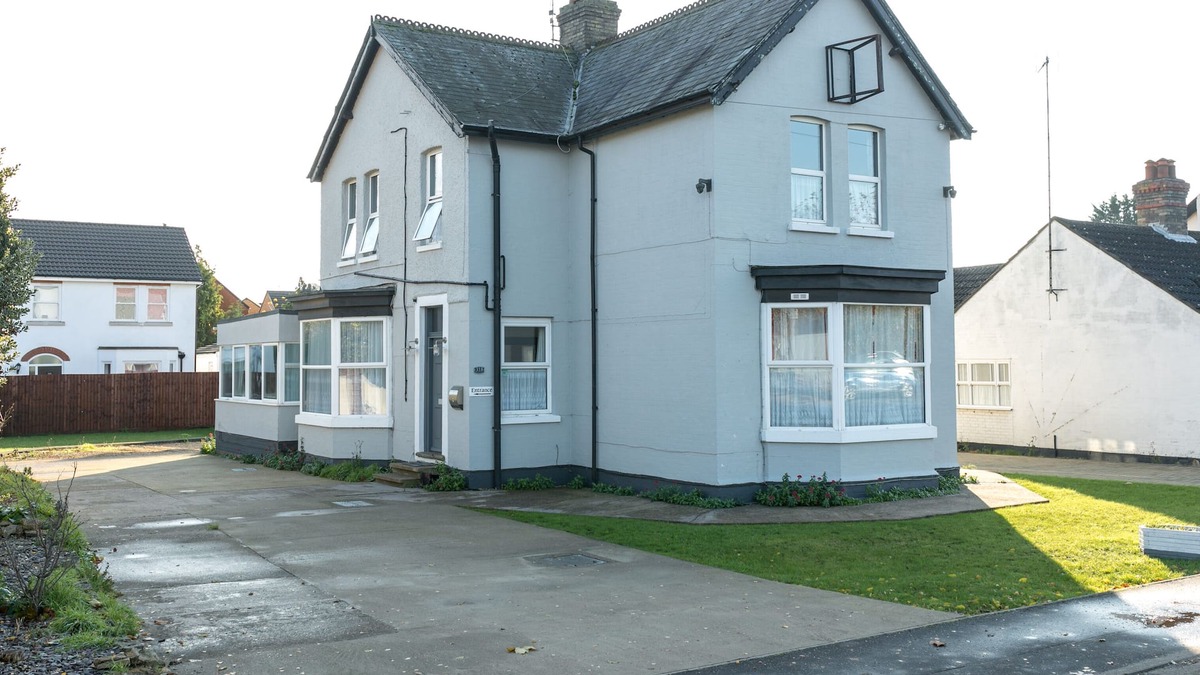 Peterborough House | KVM - Sugar Way House
