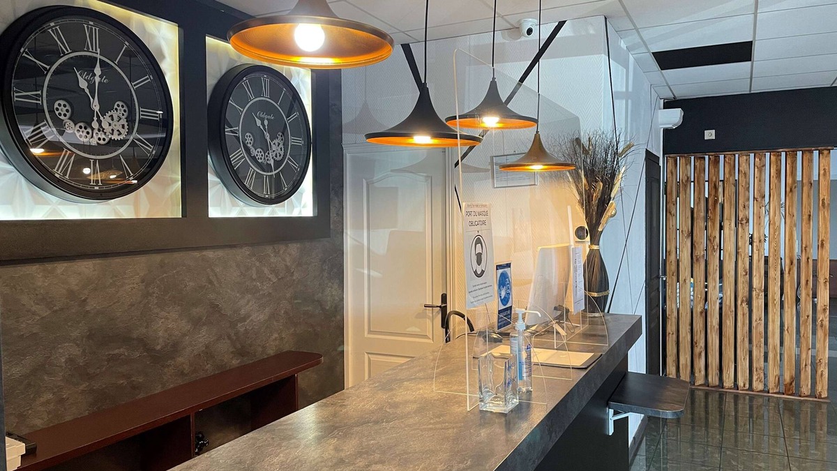 Dijon Hotel | Kyriad Direct Dijon Nord - Zenith - Toison D'Or