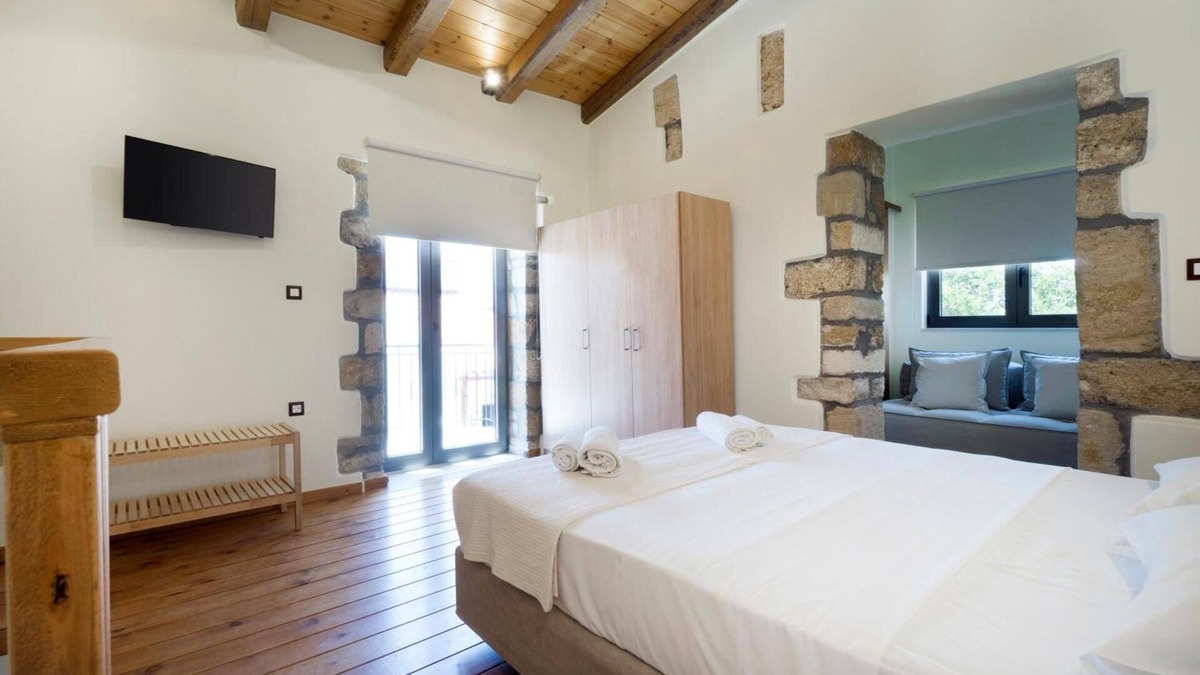 Galatas House | Kyriaki's Traditional House