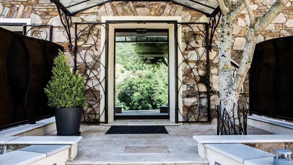 Corte Bed & Breakfast | Kyrn Flor