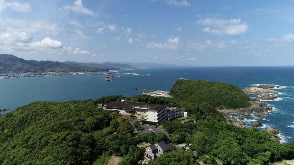 Kiho-cho Hotel | Kyukamura Nanki-Katsuura