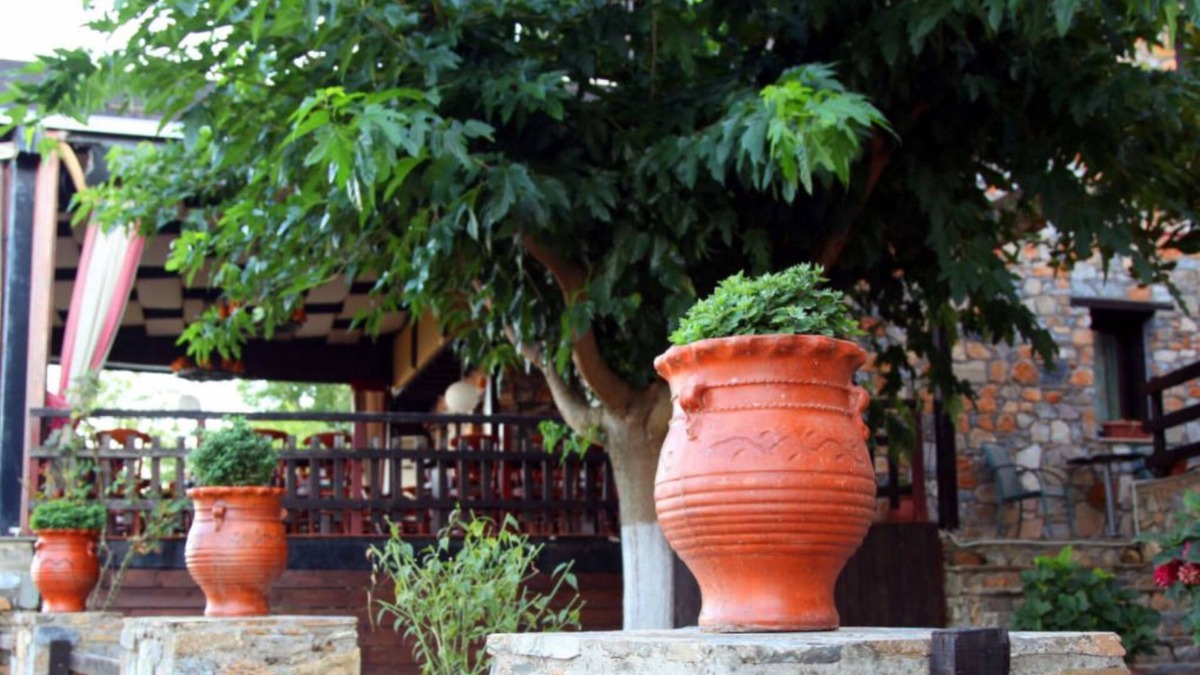 Poroi House | Kyveli Boutique Hotel