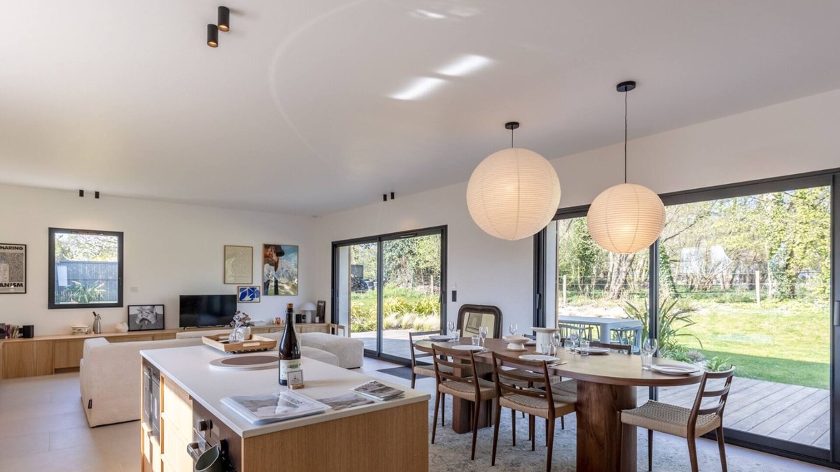 Honfleur House | L'Élégance | 115 m² | 4 + 2 guests | Design & Nature