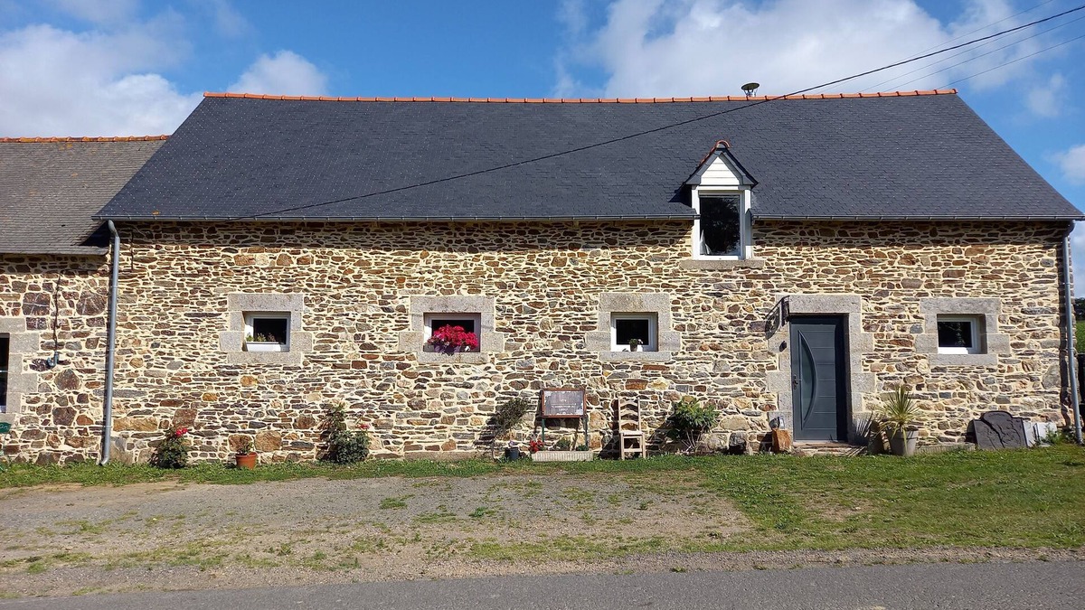 Allineuc House | L Abreuvoir DU Leffo Entre MER ET Campagne. Ressourcez Vous Avec vos Animaux