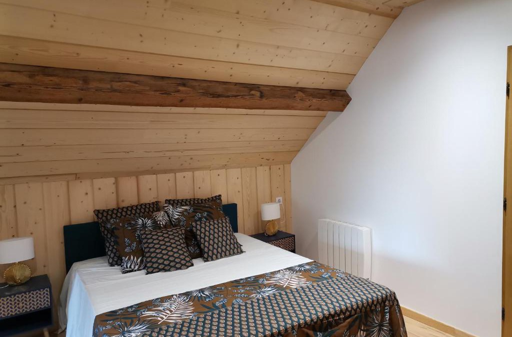 Rochefort-sur-Nenon House | L'Alcôve des Falaises