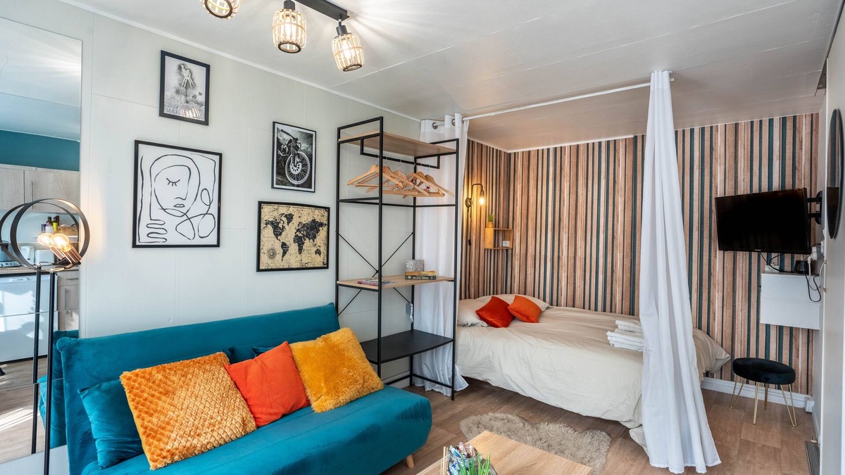 Charleville-Mezieres Apartment | L'Alexandrin - Hypercentre avec jardin