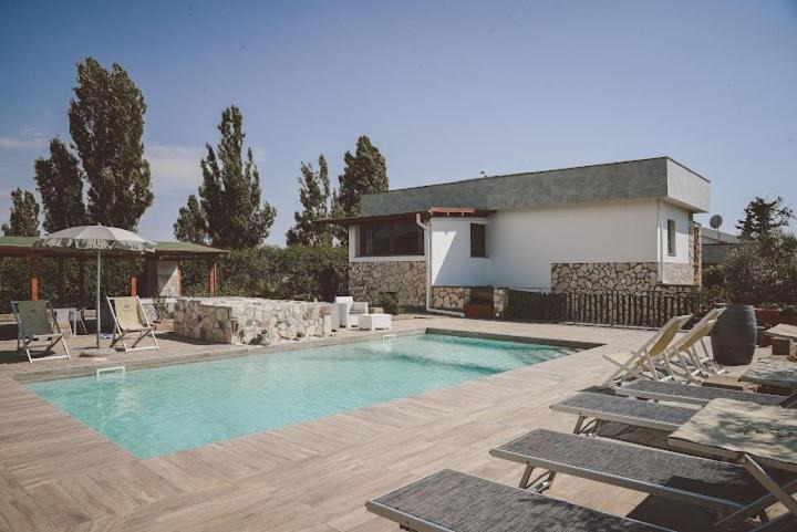Marina di Montalto House | L'ANFORA DELLE MURELLE