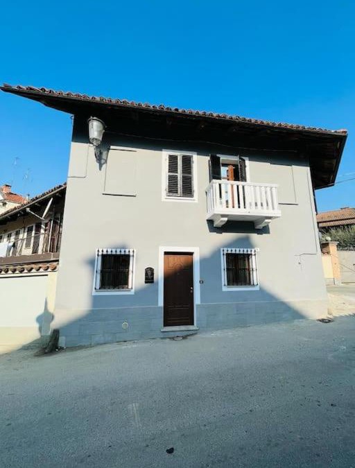 Sanfre Apartment | L'angolo di Roero