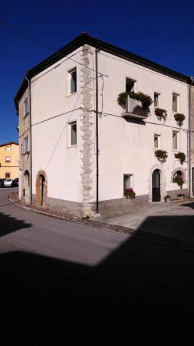 Castelpetroso Bed & Breakfast | L'angolo fiorito