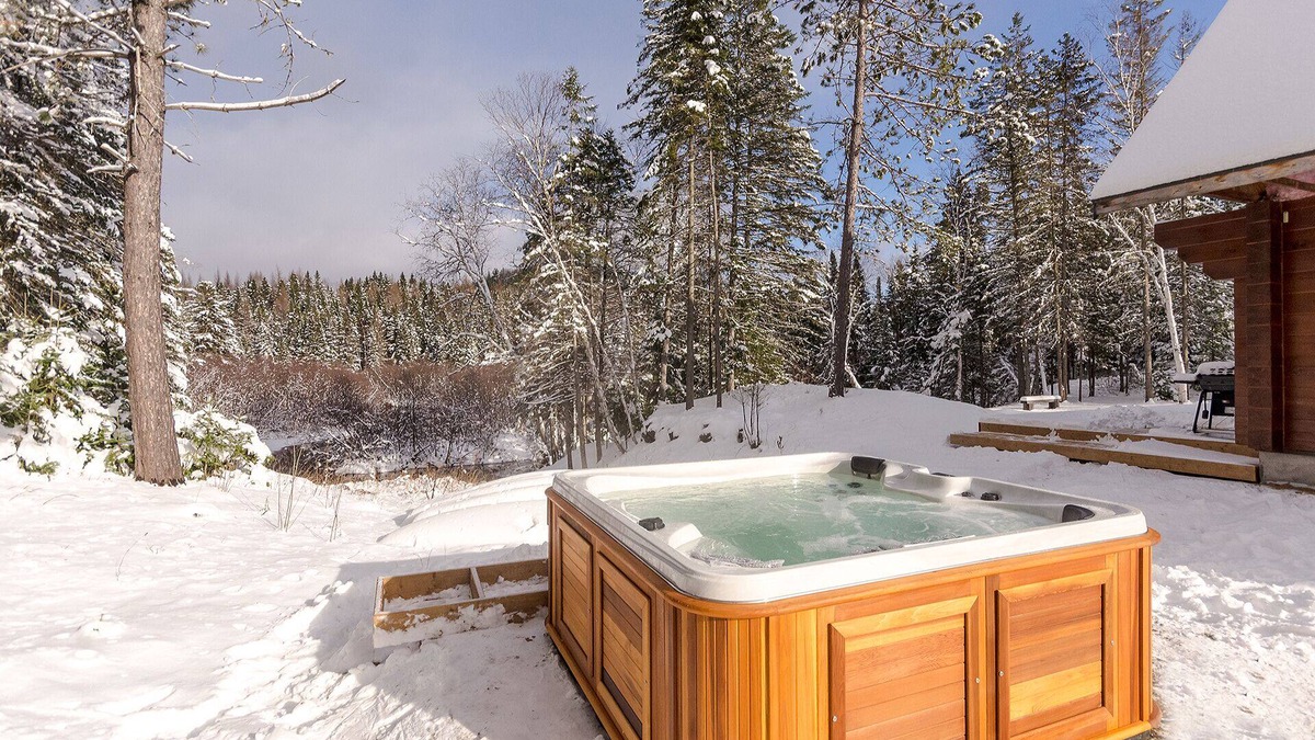 Mauricie Ski Chalet | L'Anse 750 sur la rivière Sacacomie