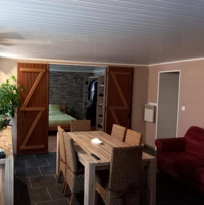 Le Cateau-Cambresis Apartment | L'appartement Catésien