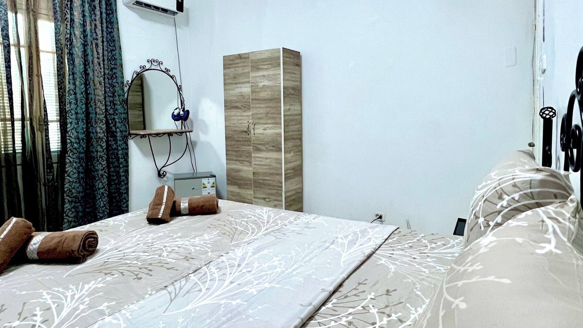 Tunis Centre Bed & Breakfast | L'Appartement Central in the heart of Tunis
