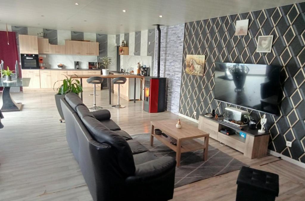 Noyers-Bocage House | l'arche de noé