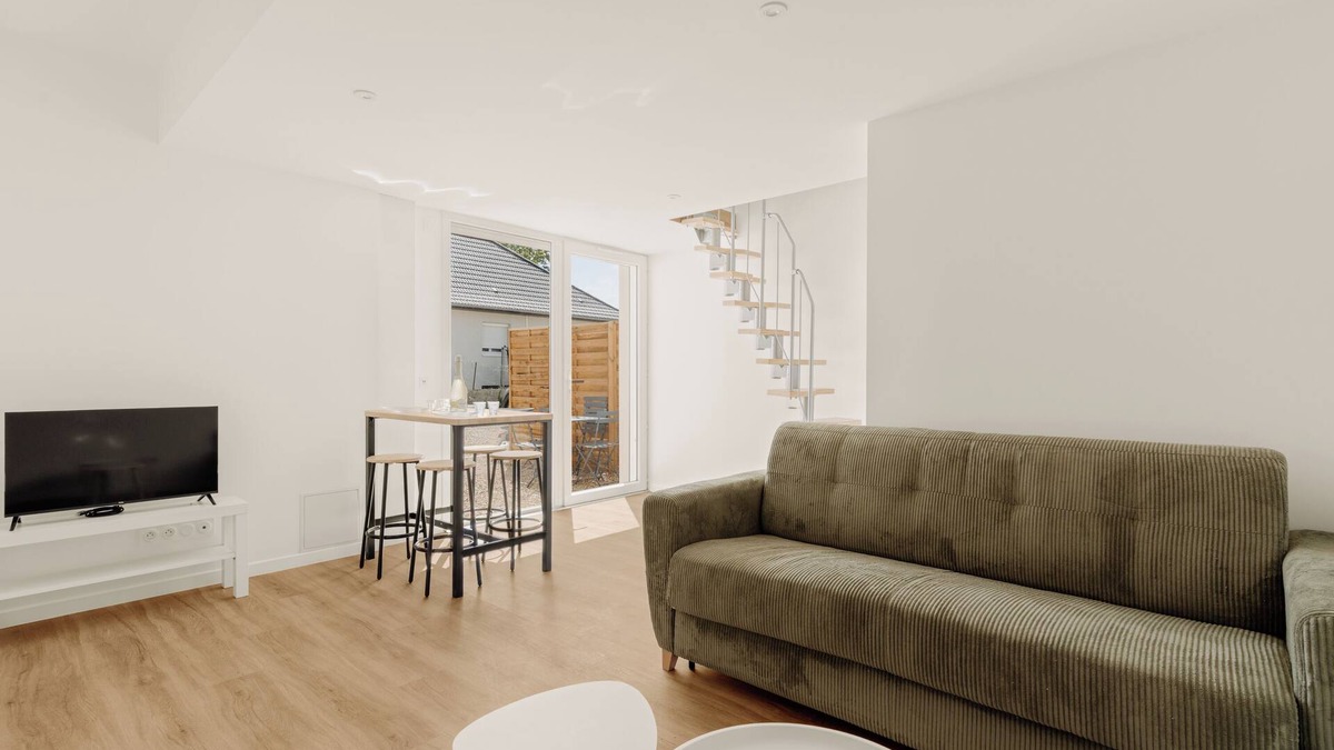 Decines-Charpieu Apartment | L'Atelier Chic