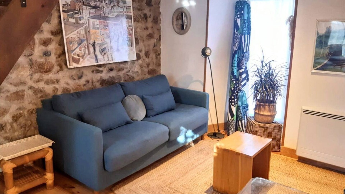 Saint-Cyr House | "L'Atelier de Pierre" Renovated country property.