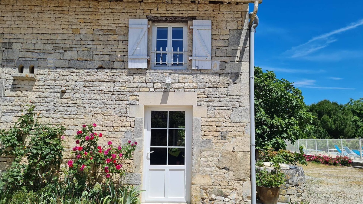 Louzignac Apartment | L'aunis Gite 3