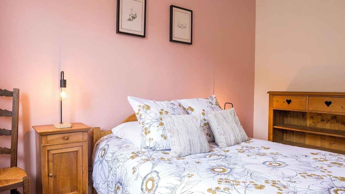Arreau Apartment | L'Auroise spacious and central