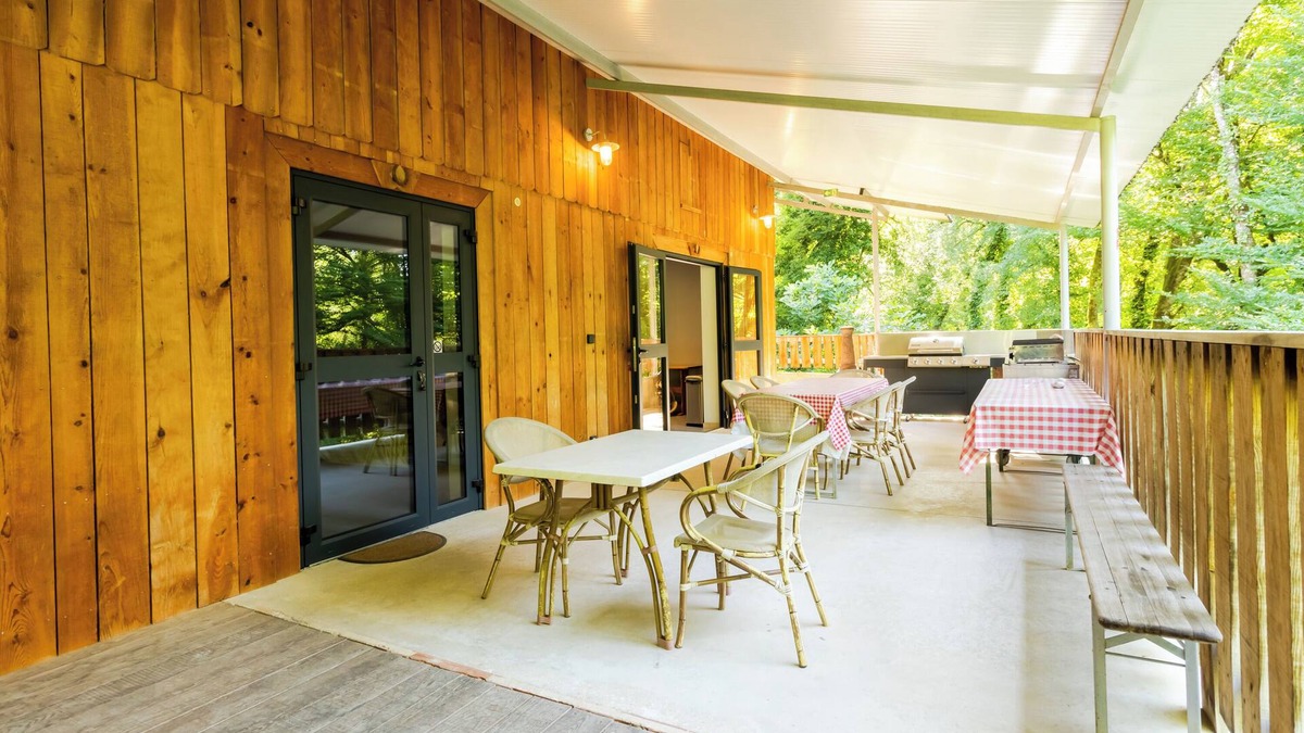 Vitrac House | L'Ecurie de l'Etrier – Large Holiday Home for 20 People at the Gates of Sarlat