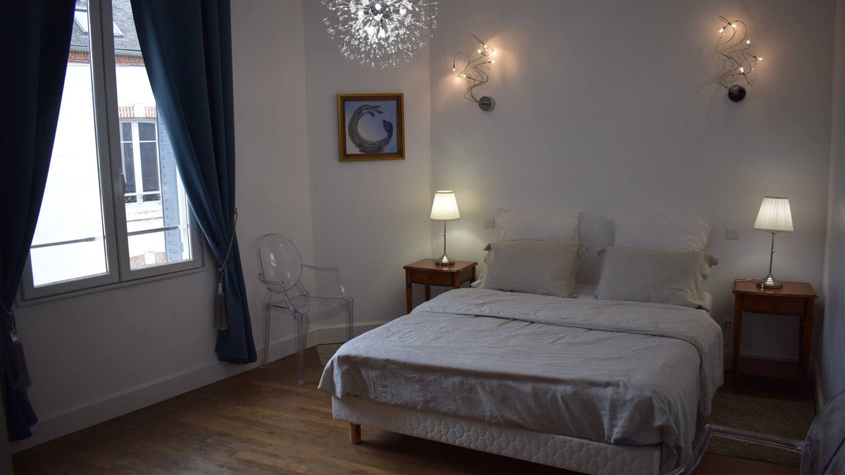 Aubigny-sur-Nere Apartment | L'entre-Deux. Your ApparT'Trotteur