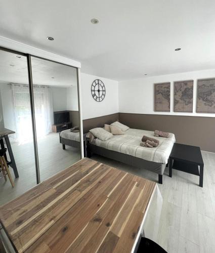 Les Perroquets Apartment | L ESCALE entre DISNEY et PARIS